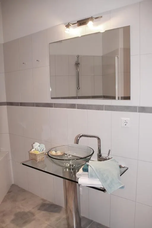 Checkvienna - Premium Apartment