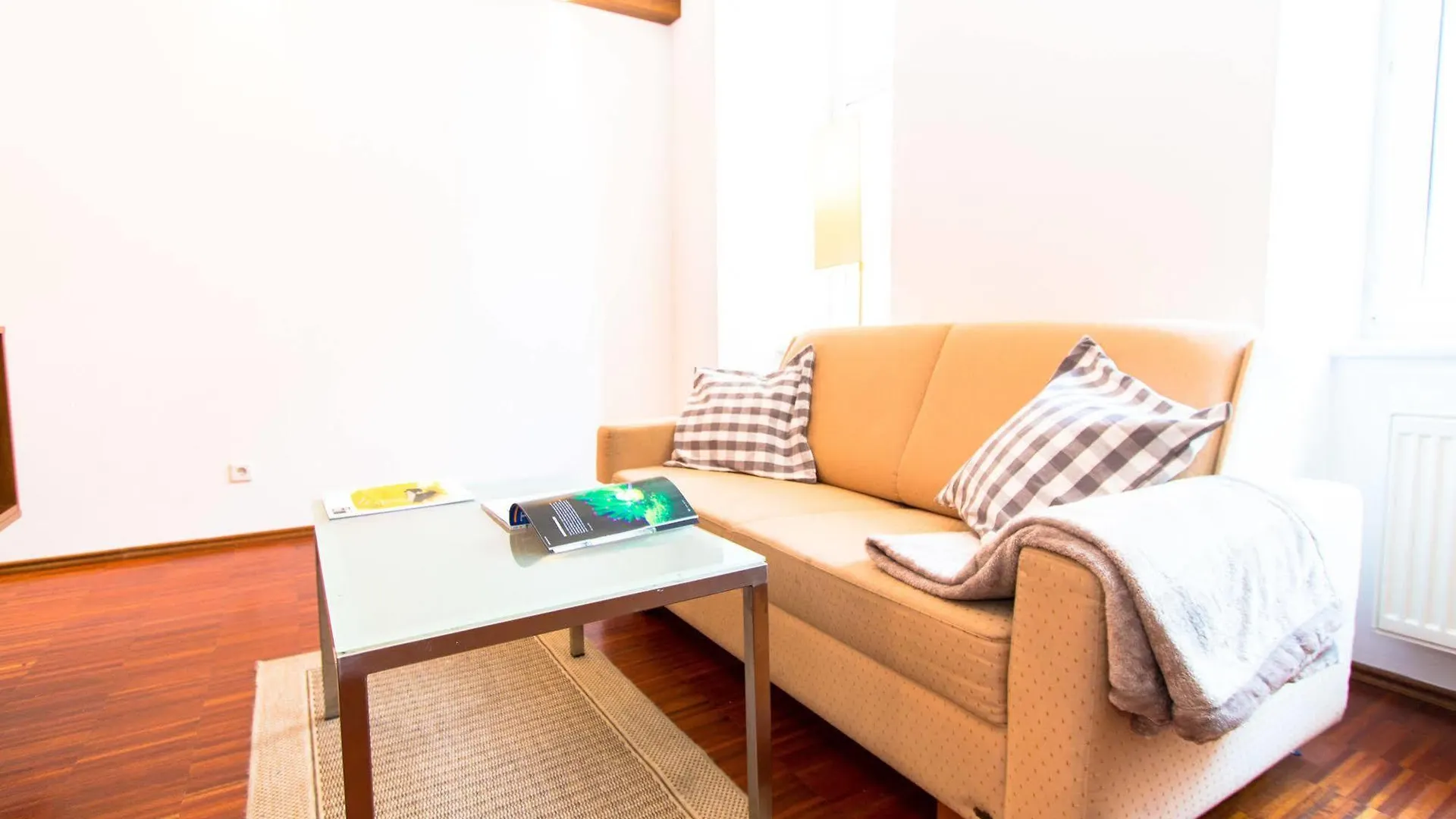 Checkvienna - Premium Apartment 0*,